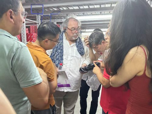 के बारे में नवीनतम कंपनी का मामला फ्रांस से सिपांगो समूह ने हमारे कंपनी का दौरा किया