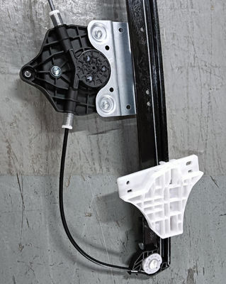 Aion A26 ऑटोमोबाइल कार ऑटो स्पेयर पार्ट्स बाएं पीछे के दरवाजे शेल लिफ्टर विधानसभा