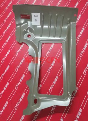 टेस्ला राइट-हैंड आउटर पैनल एक्सटेंशन 1109300-एससी-ए आयरन 0.35KG