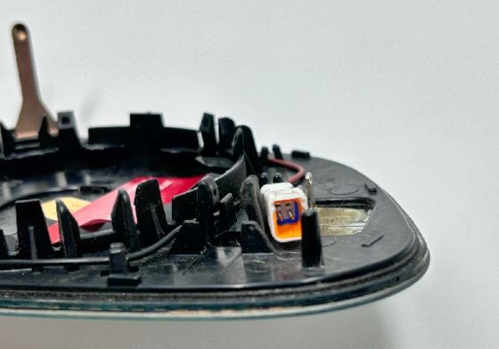 एक्सटी मिरर ग्लास- गैर ईसी- प्रीमियम- निर्यात- दाहिना हाथ 1521796-00-ए