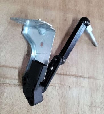 टेस्ला मॉडल एस/एक्स फ्रंट राइट एयर सस्पेंशन सेंसर 1044941-00-बी 11x10x5 सेमी