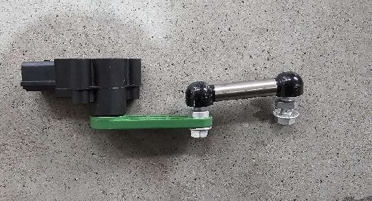 टेस्ला मॉडल एस फ्रंट राइट एयर सस्पेंशन सेंसर 6006514-00-B 12V DC