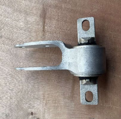 सामने का बायां ड्राइव यूनिट आर्म ब्रैकेट माउंट 12-21 टेस्ला मॉडल एस एक्स 1055366-00-एच