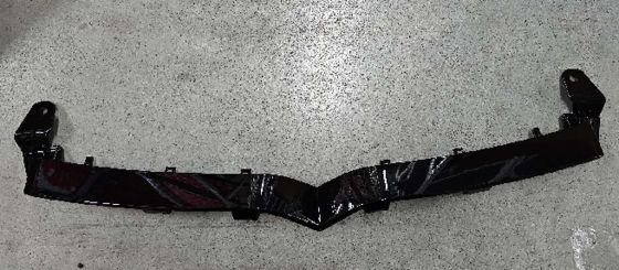 टेस्ला मॉडल एस 2021+ फ्रंट बंपर ट्रिम प्रोटेक्शन स्ट्रिप 93x15x11 सेमी