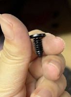 टेस्ला मॉडल एस (2012-2016) के लिए 4.75 मिमी माउंटिंग इंटरफेस और 11.10 मिमी ओडी के साथ हाई-इम्पैक्ट नायलॉन ब्रश क्लिप